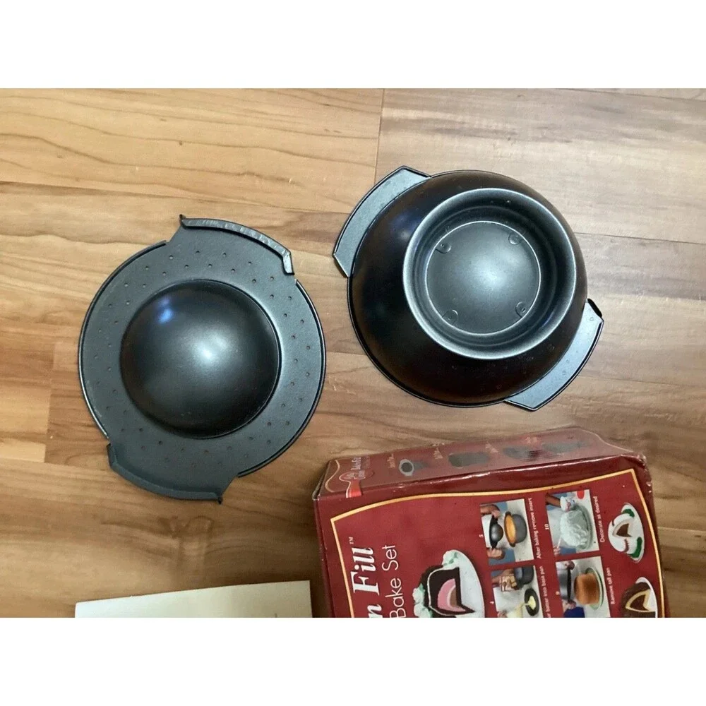 Betty Crocker Bake'n Fill 4 Piece Bake Set Dome Pan Recipes Instructions